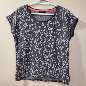 Second Female - Cheetah pattern tee - Size S